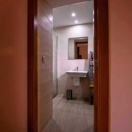 Con Piscina En Doninos Semesterbostad *