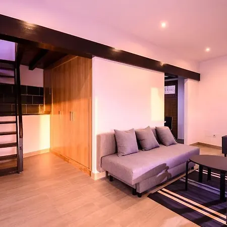 Holiday home Con Piscina En Doninos Ferrol